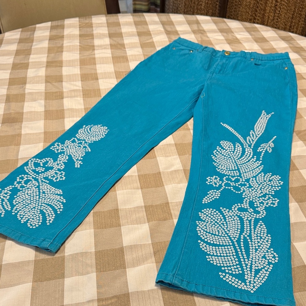 Diane Gilman Blue Jeans with White Embellishments. Size 4 T